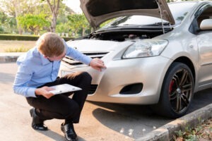 ¿Qué hacer si Nationwide niega mi reclamo por accidente de auto?